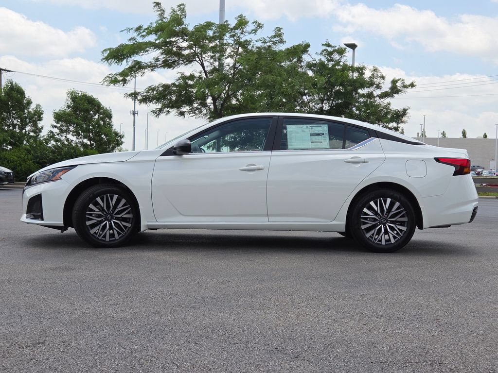 New 2026 Nissan Altima 2.5 SV AWD/4WD image 10
