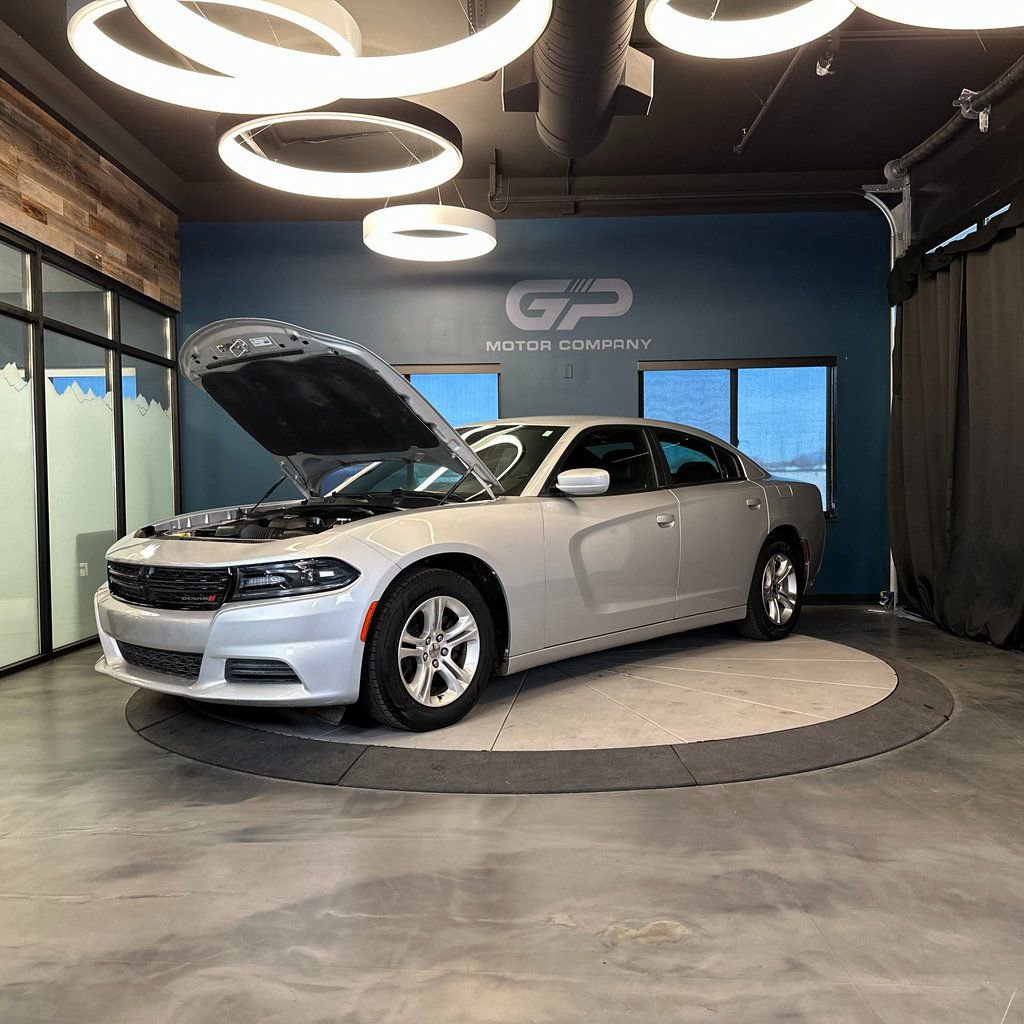 Used 2019 Dodge Charger SXT w/ Leather Interior Group image 23