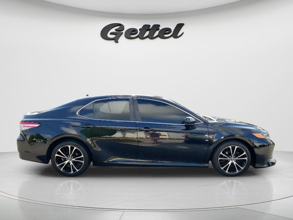 Certified 2020 Toyota Camry LE FWD image 4