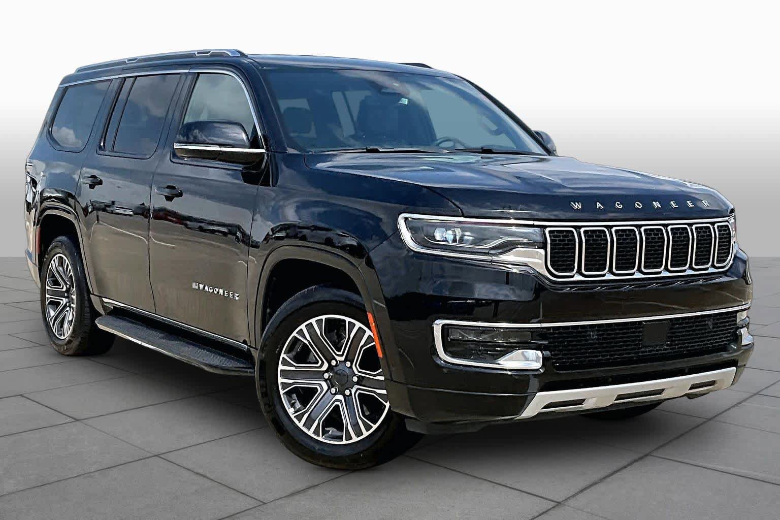 Used 2023 Jeep Wagoneer Series II AWD/4WD image 3
