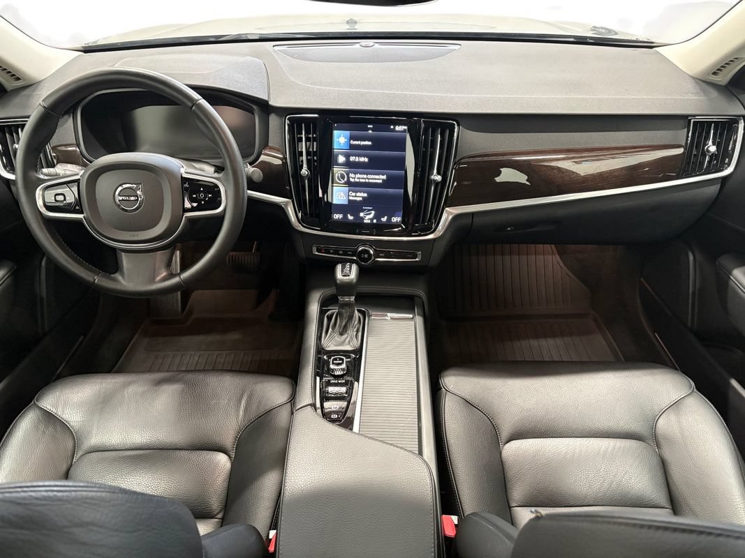 Used 2017 Volvo S90 T6 Momentum w/ Vision Package AWD/4WD image 16