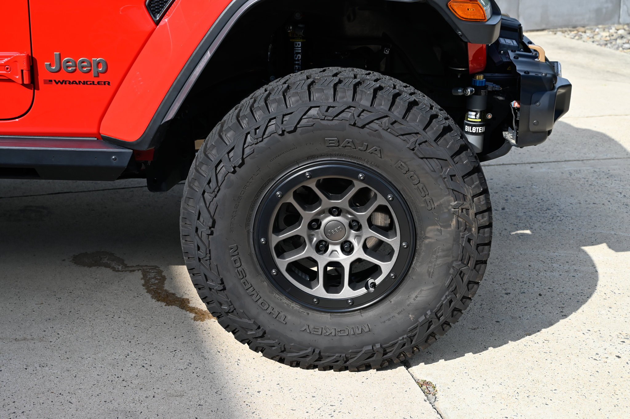 Used 2023 Jeep Wrangler Unlimited Rubicon 392 AWD/4WD image 12