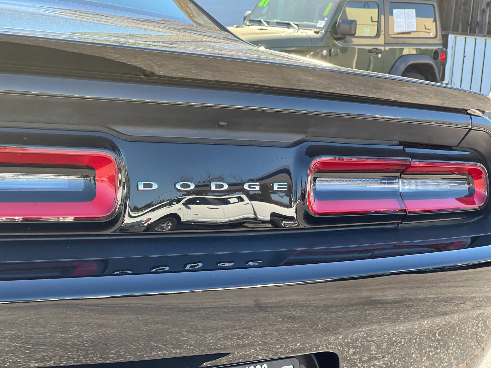 Used 2017 Dodge Challenger R/T image 24