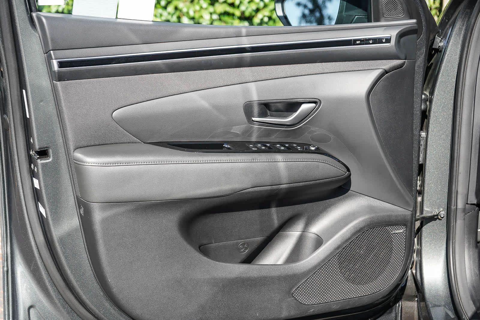 Certified 2024 Hyundai Tucson Limited AWD/4WD image 20