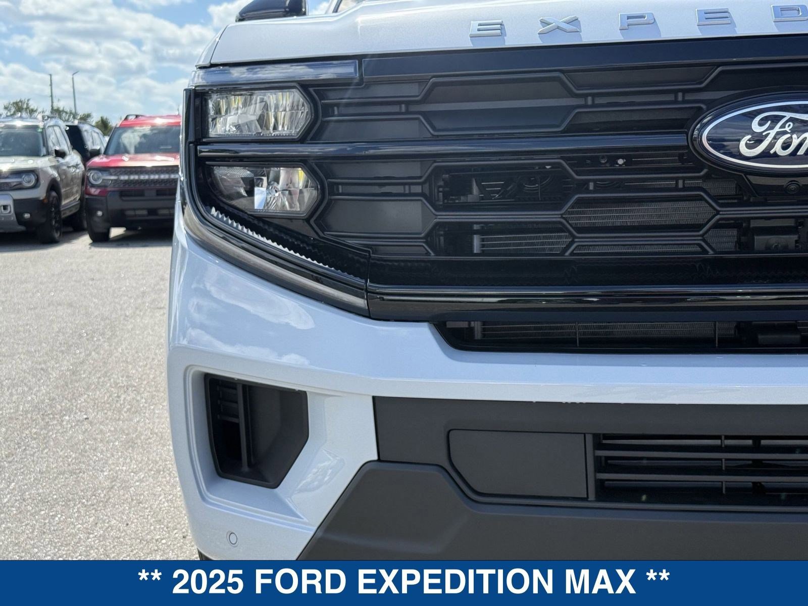 New 2025 Ford Expedition Max Active image 10
