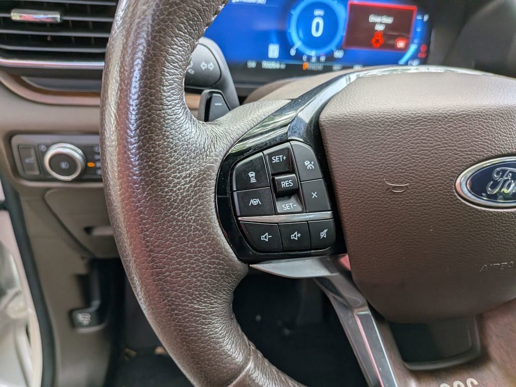 Used 2021 Ford Explorer King Ranch w/ Premium Technology Package AWD/4WD image 21