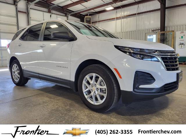 Used 2024 Chevrolet Equinox LS w/ LS Convenience Package image 7