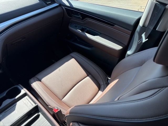 New 2026 Honda Odyssey Touring image 14