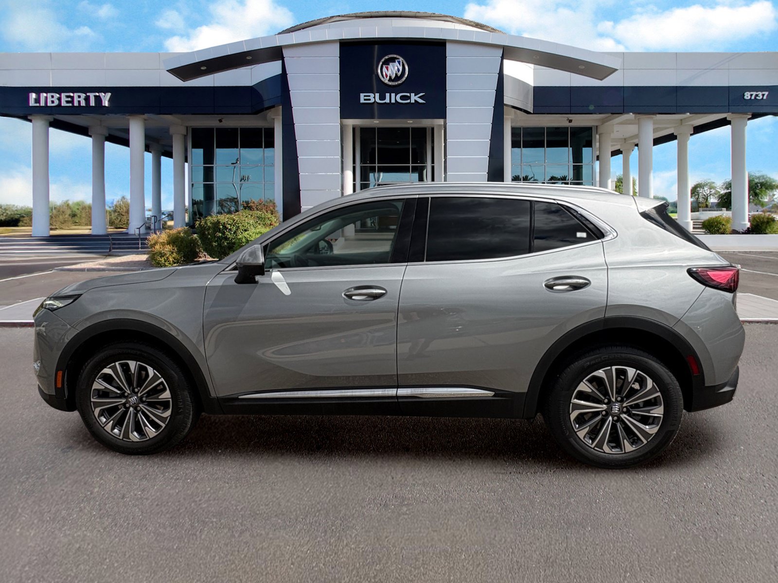 Used 2025 Buick Envision Preferred AWD/4WD image 6