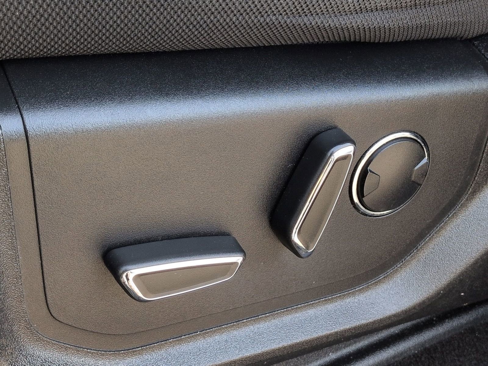 Used 2018 Ford F150 XLT w/ Equipment Group 302A Luxury image 20