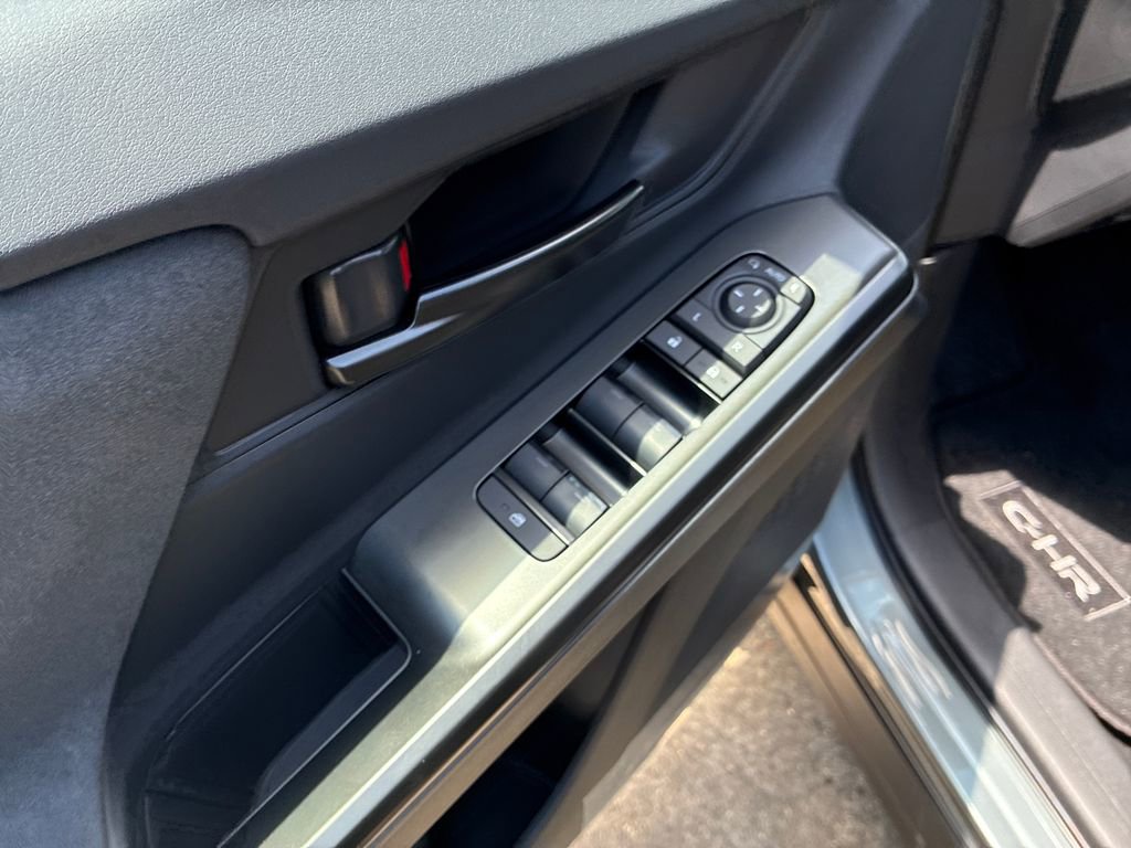 New 2026 Toyota C-HR AWD/4WD image 13