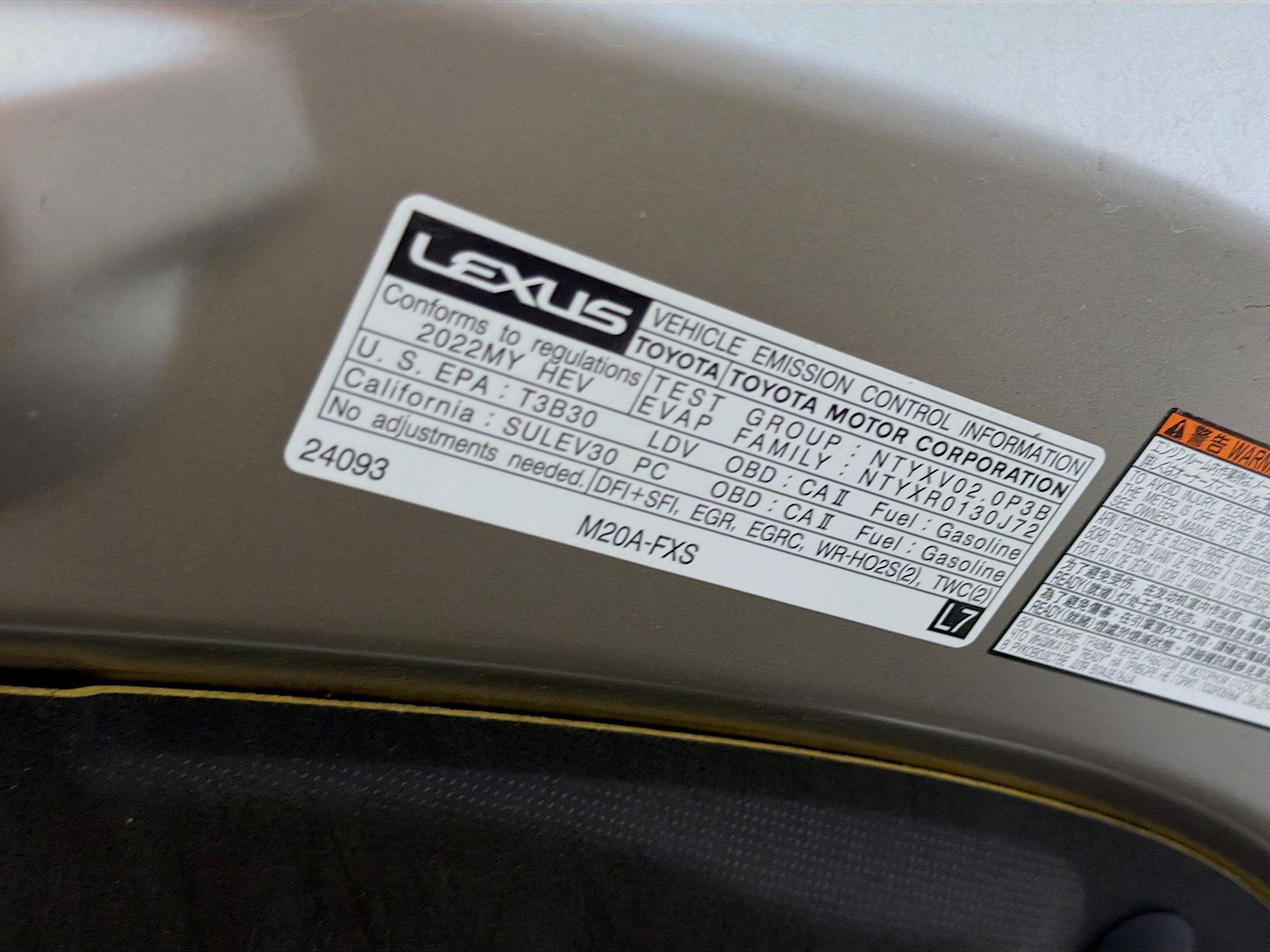 Used 2022 Lexus UX 250h w/ Accessory Package (Z2) image 17