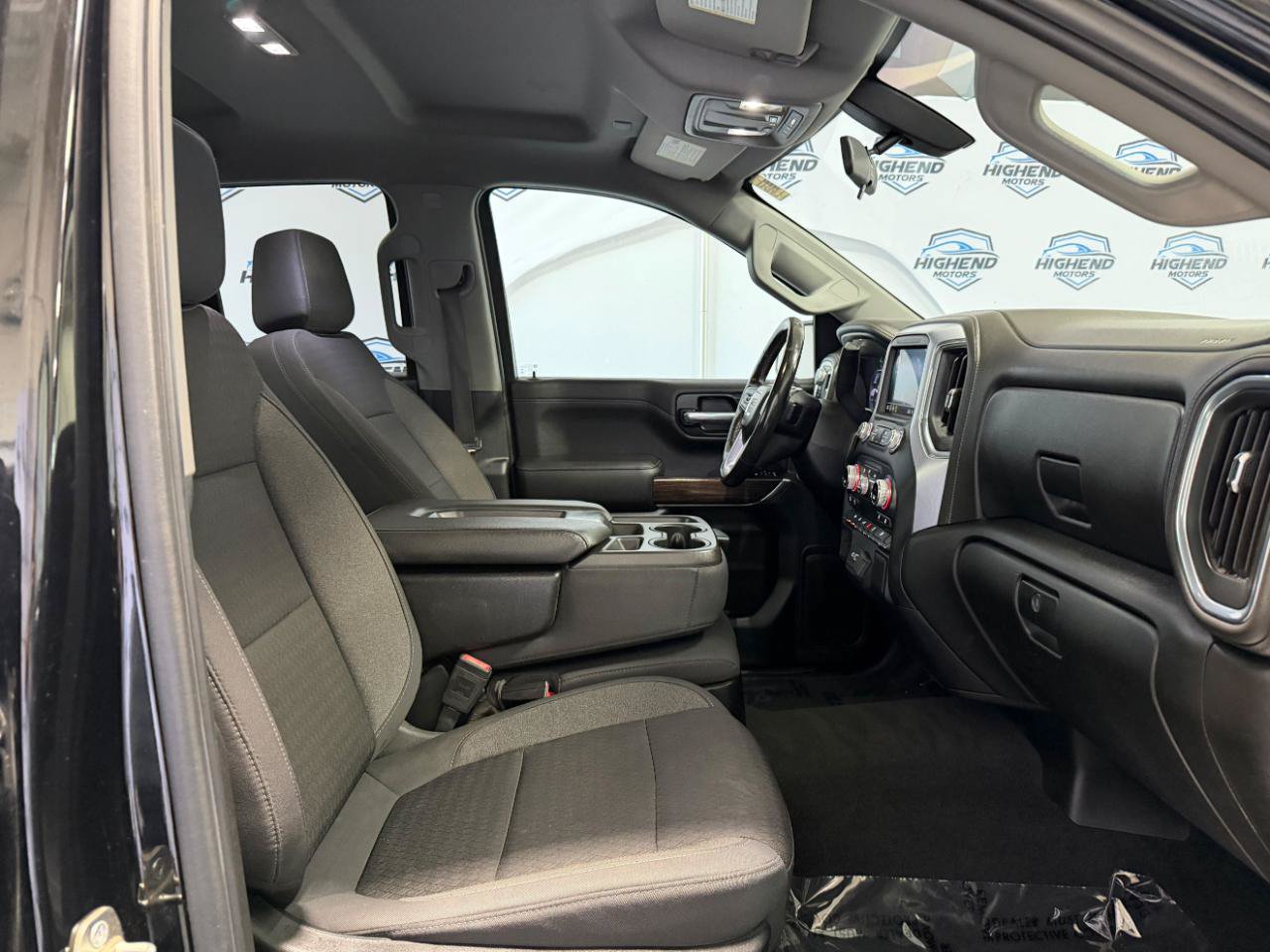 Used 2020 GMC Sierra 1500 Elevation w/ Elevation Value Package AWD/4WD image 24