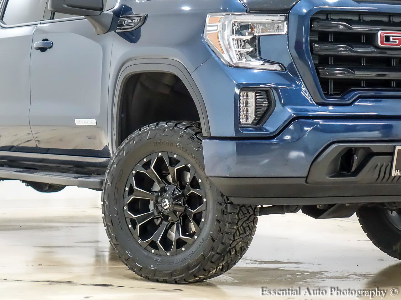 Used 2020 GMC Sierra 1500 Elevation image 3