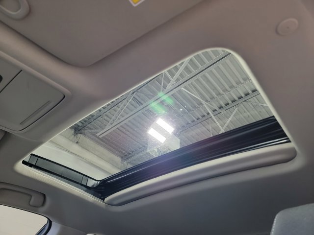 Certified 2024 Honda Accord EX image 31