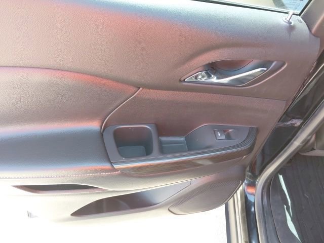 Used 2021 GMC Acadia SLT w/ Trailering Package image 29