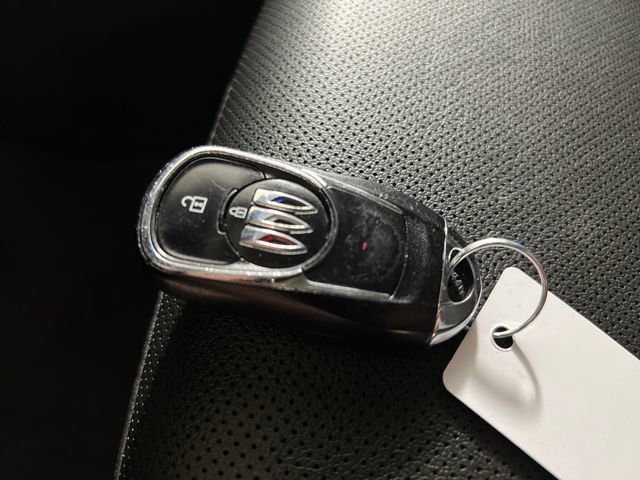 Used 2024 Buick Encore GX Sport Touring image 27