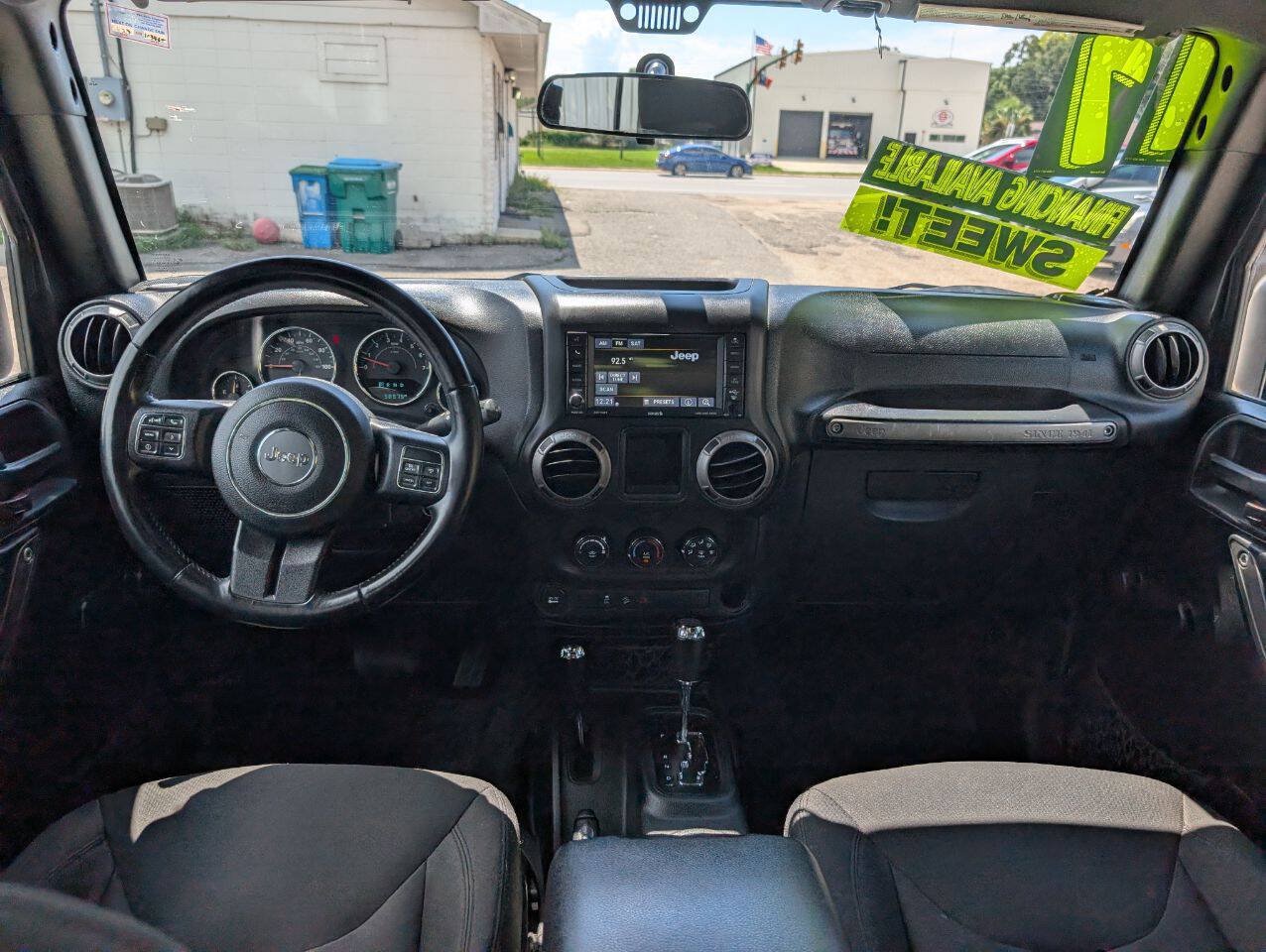 Used 2017 Jeep Wrangler Unlimited Sport w/ Connectivity Group AWD/4WD image 17