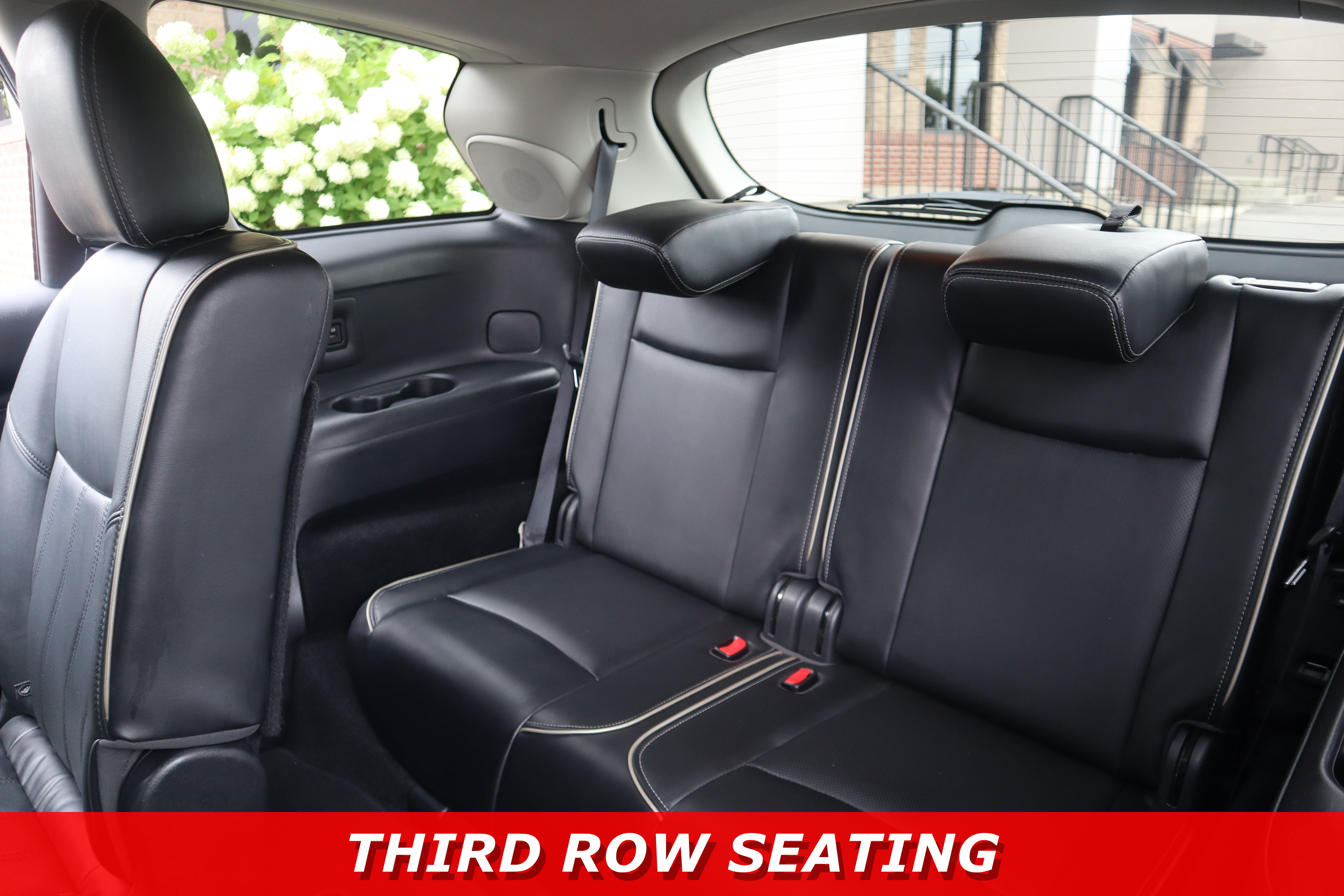 Used 2017 INFINITI QX60 Luxe w/ Premium Plus Package AWD/4WD image 31