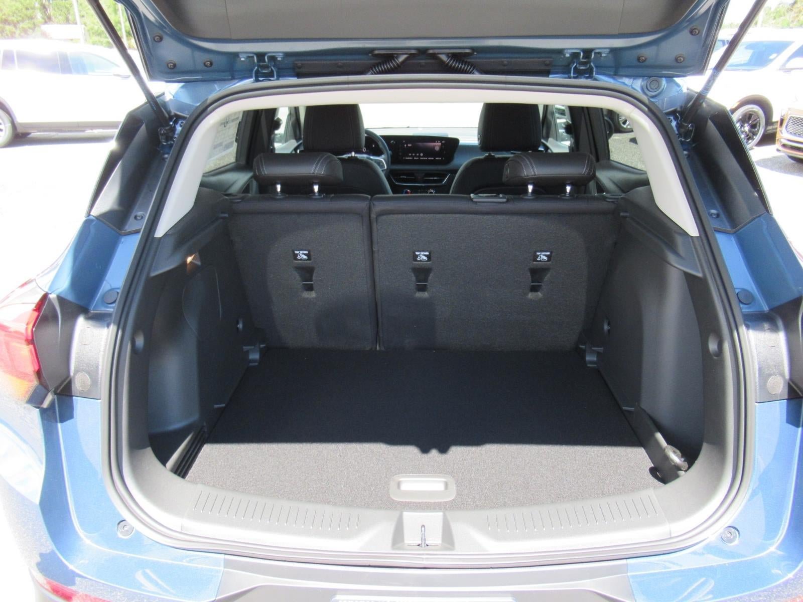 New 2026 Buick Encore GX Preferred w/ Comfort Package FWD image 30