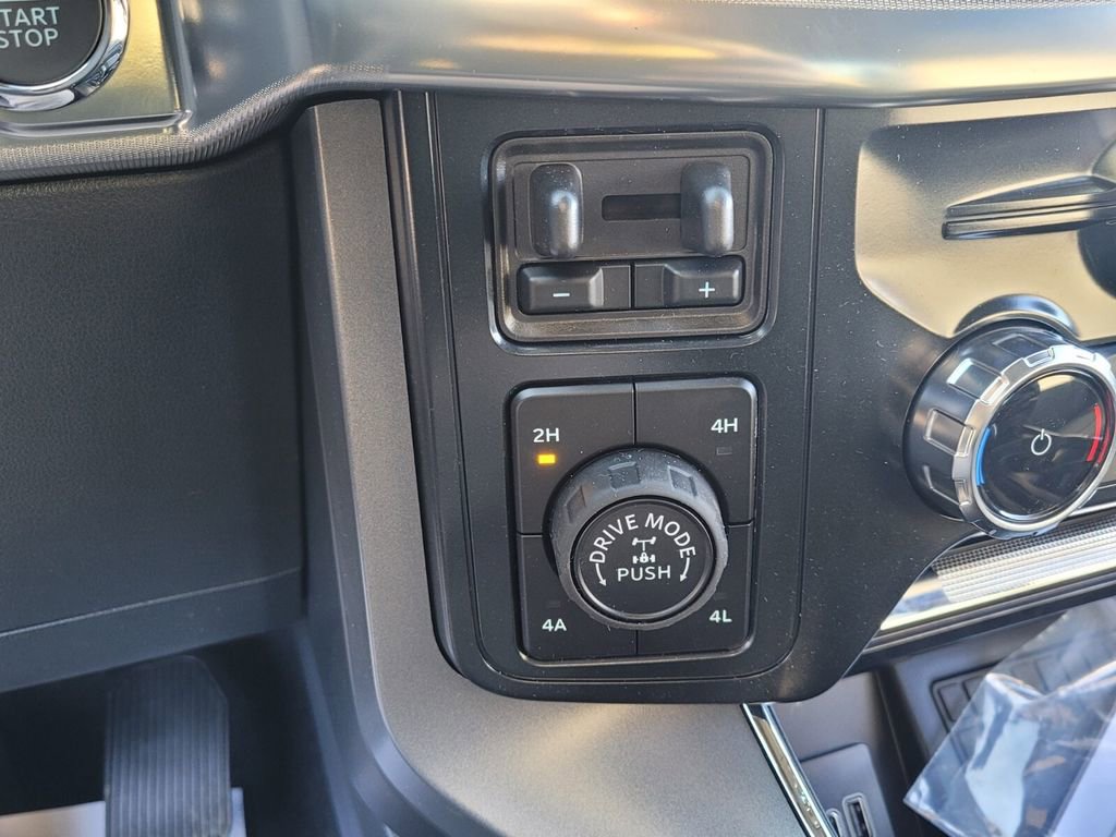 New 2025 Ford F150 Lariat w/ Equipment Group 502A High image 21