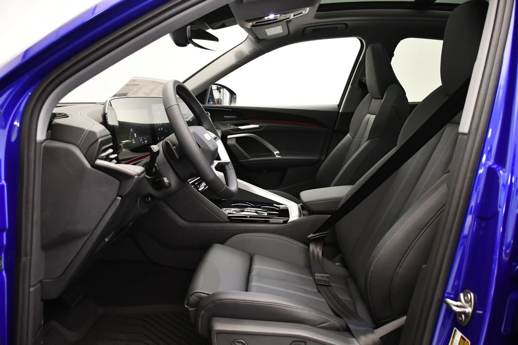 Used 2025 Audi Q5 Prestige w/ 20" Wheel Package AWD/4WD image 36