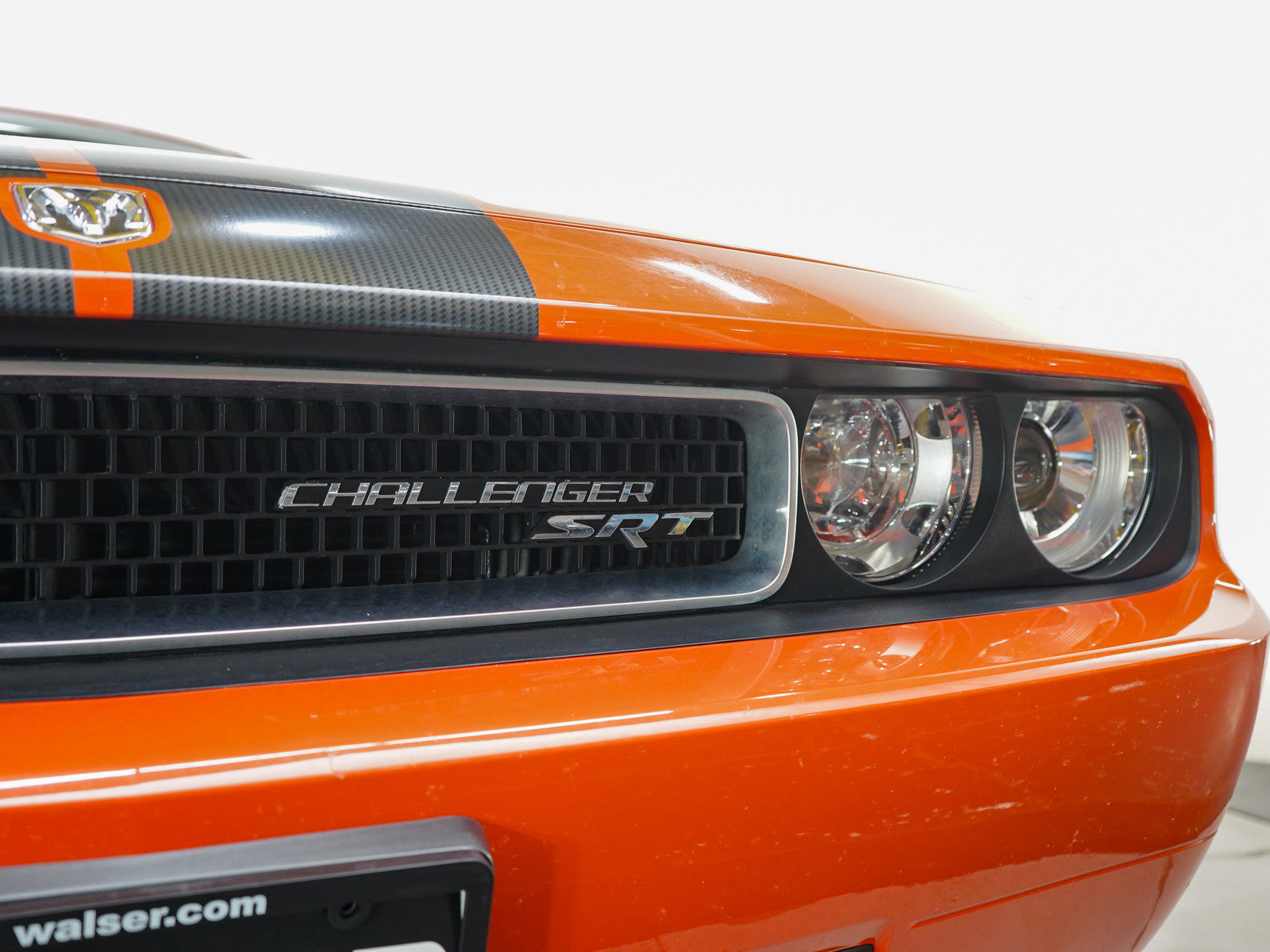 Used 2009 Dodge Challenger SRT8 RWD image 28