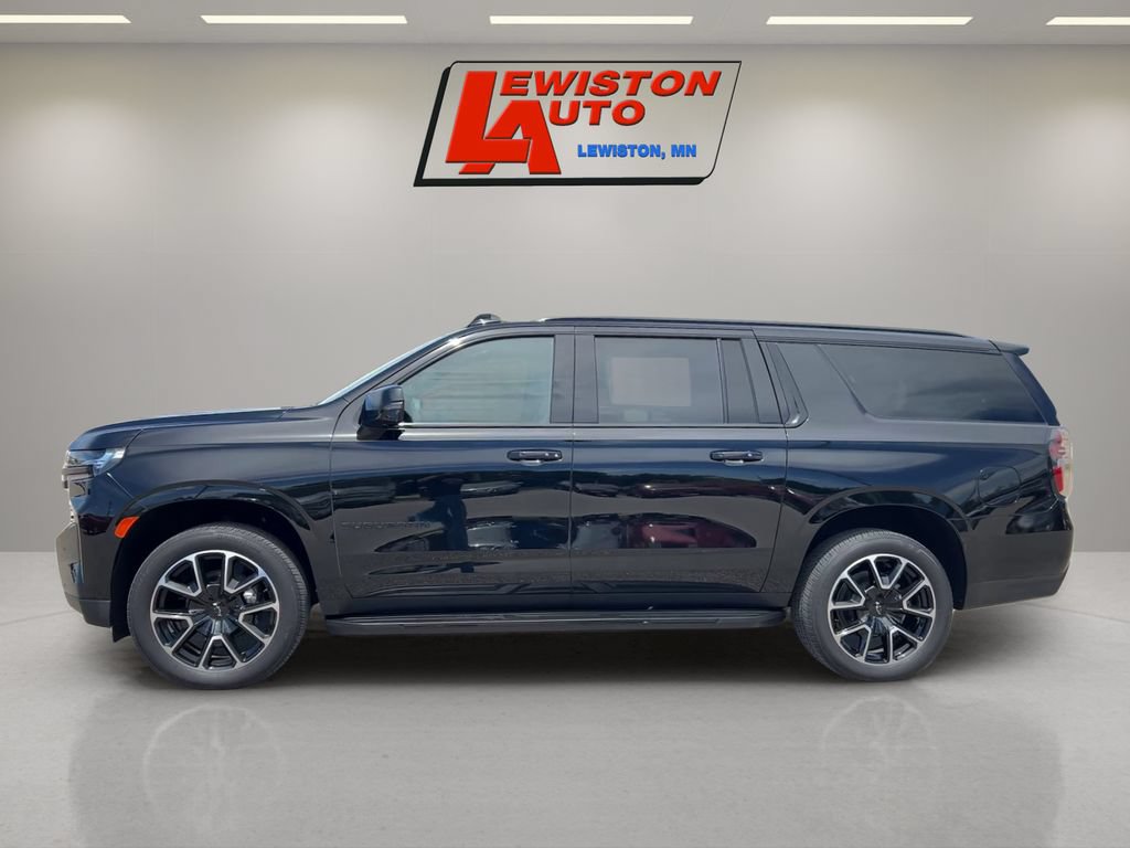 Certified 2024 Chevrolet Suburban RST w/ Luxury Package AWD/4WD image 2