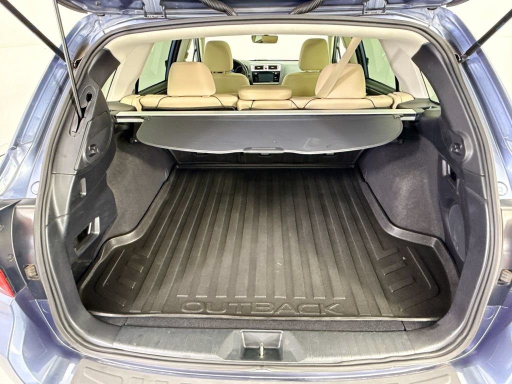 Used 2017 Subaru Outback 2.5i Limited AWD/4WD image 27