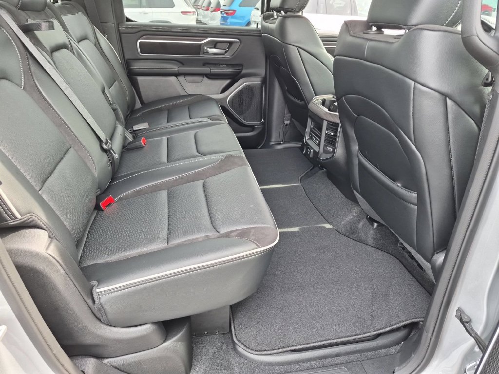 New 2027 RAM 1500 Laramie AWD/4WD image 30