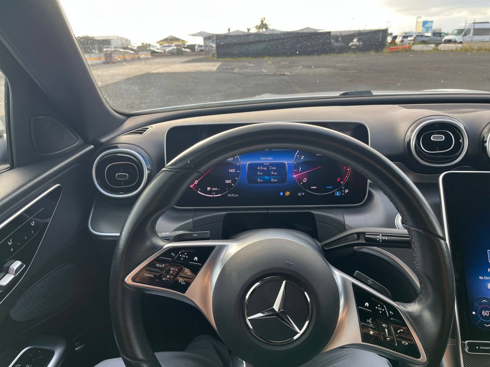 Used 2024 Mercedes-Benz C 300 Sedan image 28