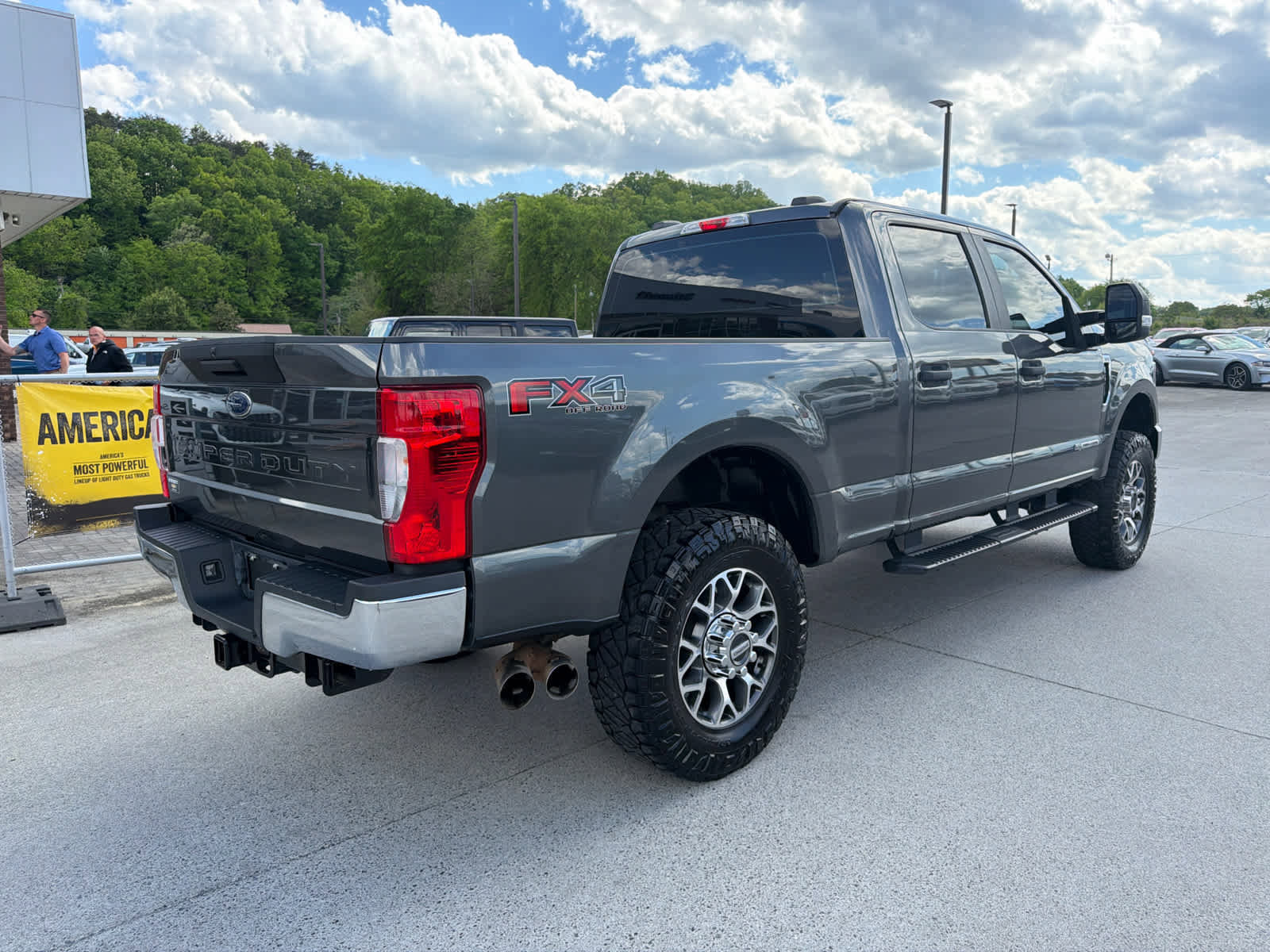 Used 2020 Ford F250 XL w/ STX Appearance Package image 6