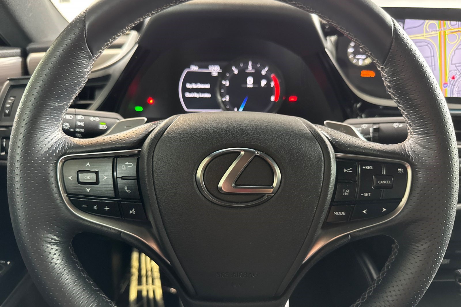Certified 2022 Lexus ES 350 F Sport FWD image 30