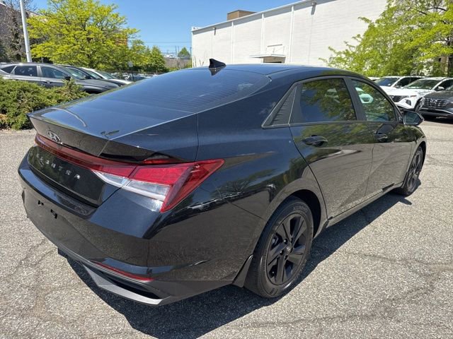 Certified 2023 Hyundai Elantra SEL FWD image 14