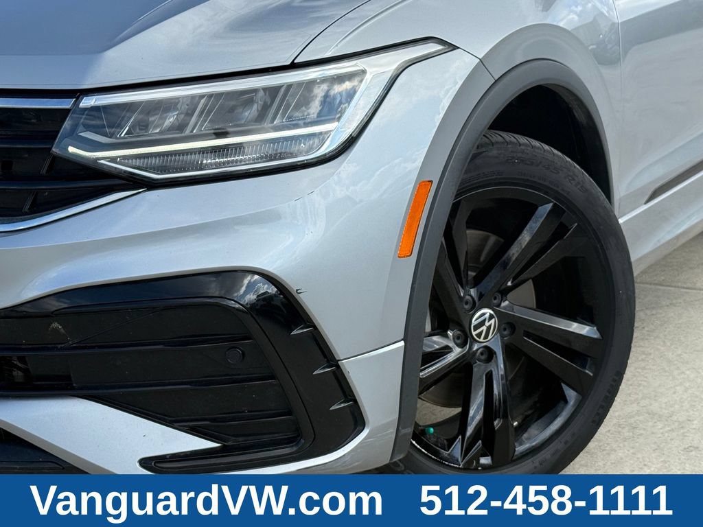 Used 2023 Volkswagen Tiguan SE R-Line FWD image 3