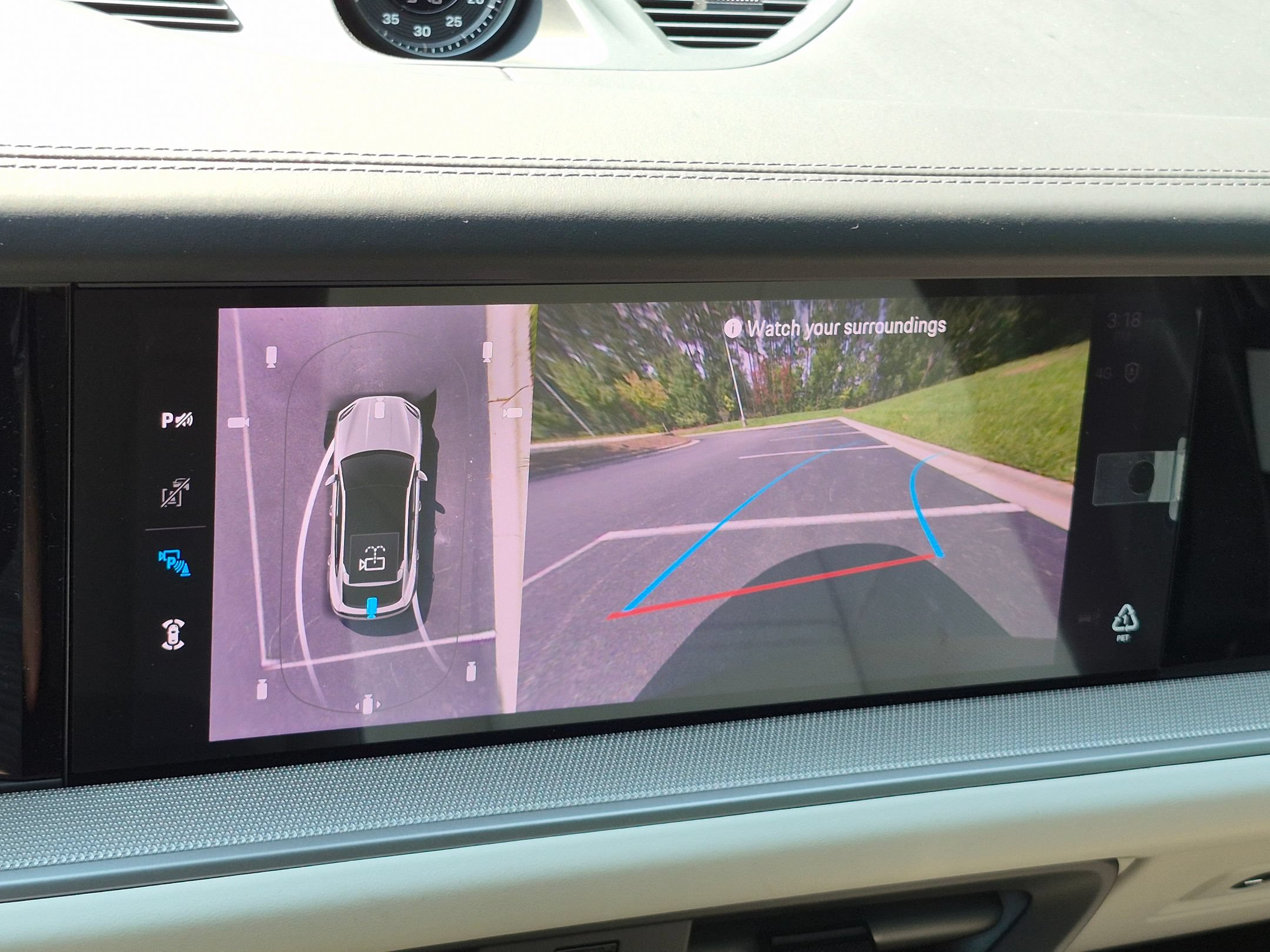 New 2026 Porsche Cayenne Coupe AWD/4WD image 17