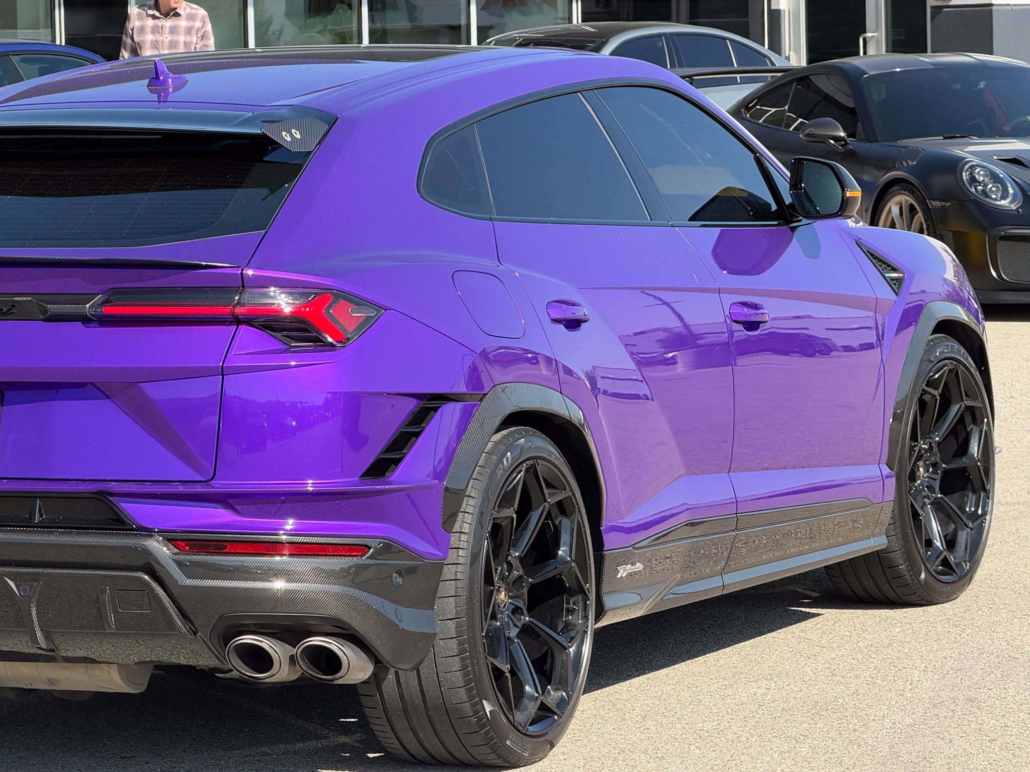 Used 2023 Lamborghini Urus Performante AWD/4WD image 11