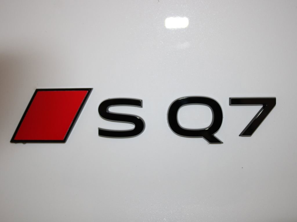 New 2026 Audi SQ7 Prestige image 26