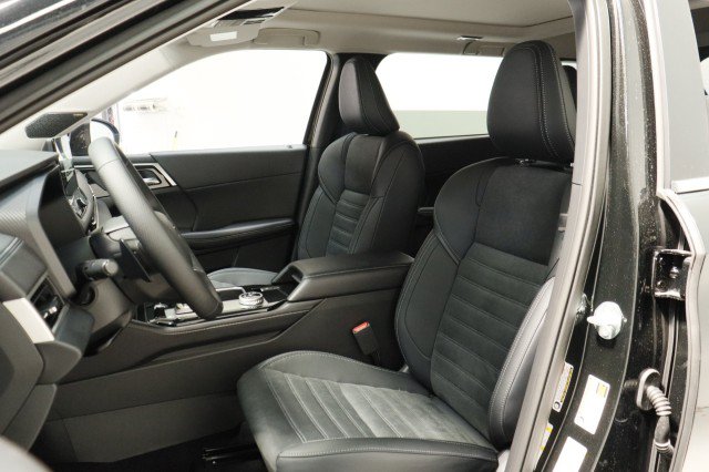 New 2026 Mitsubishi Outlander SE FWD image 7