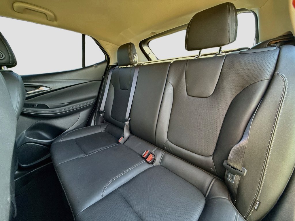 Used 2024 Buick Encore GX Sport Touring w/ Advanced Technology Package AWD/4WD image 30
