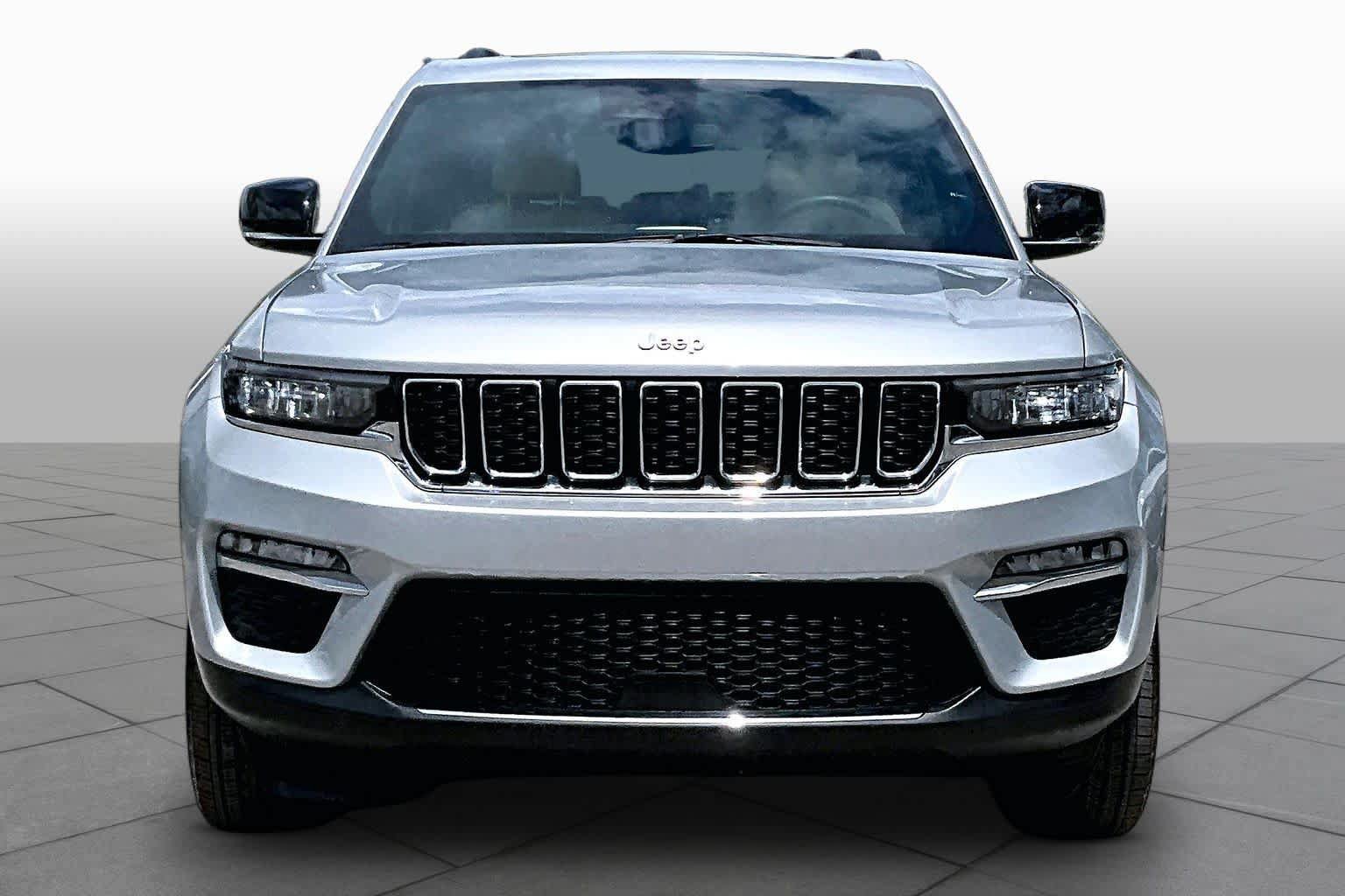 Used 2024 Jeep Grand Cherokee Limited 4xe AWD/4WD image 6