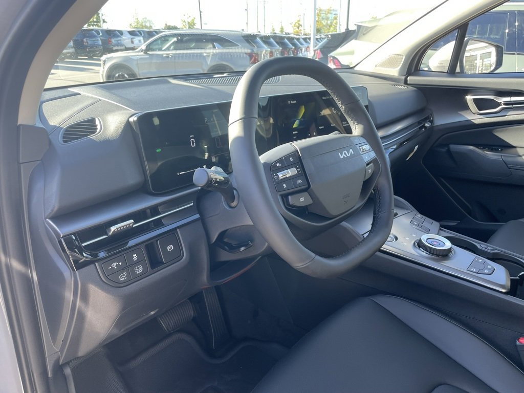 New 2026 Kia Sportage EX w/ EX Panoramic Sunroof Package image 9