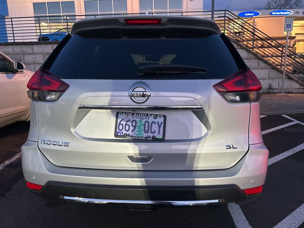 Used 2019 Nissan Rogue SL image 6