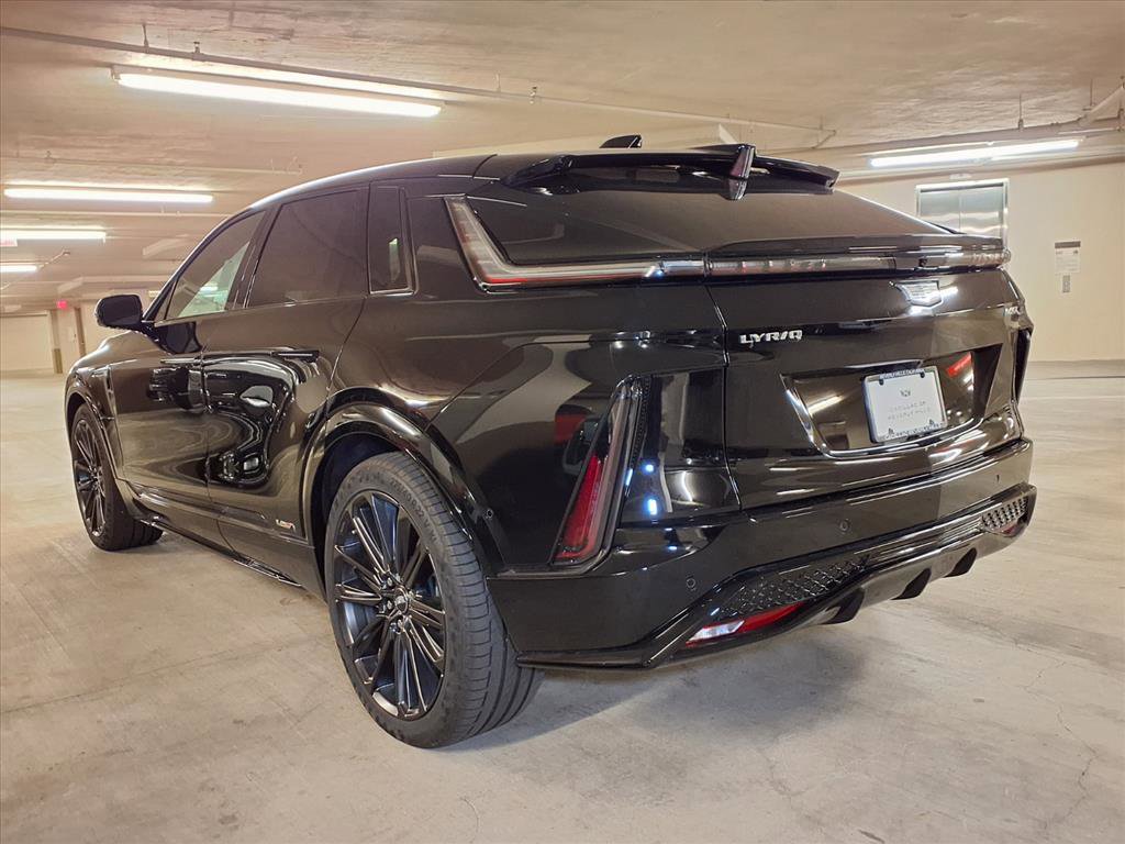 New 2026 Cadillac Lyriq V image 10