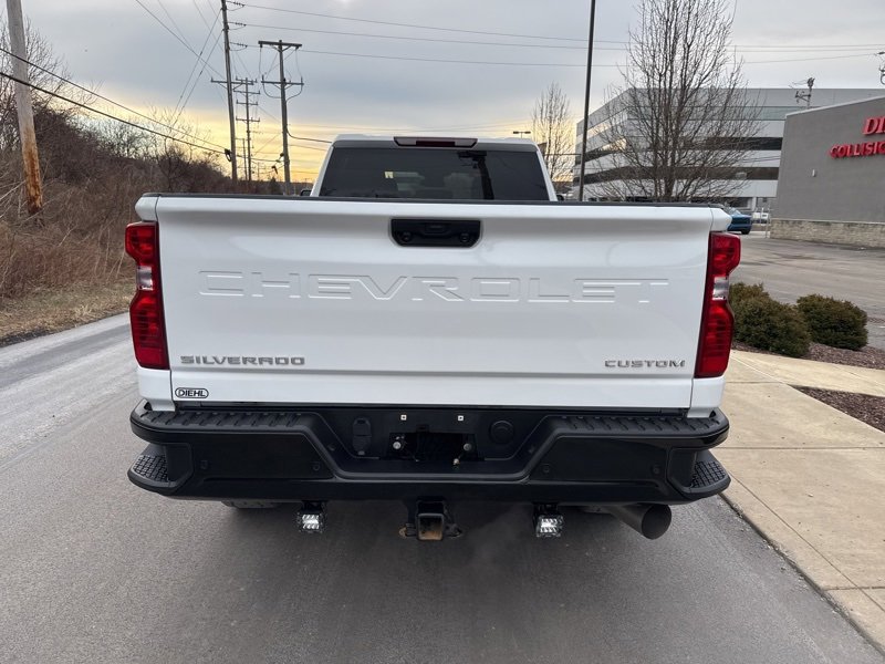Used 2024 Chevrolet Silverado 2500 Custom w/ Custom Value Package image 6