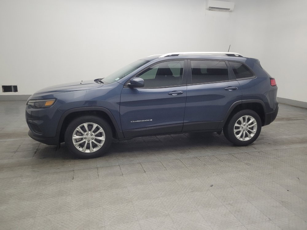 Used 2021 Jeep Cherokee Latitude FWD image 2