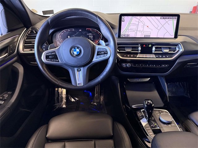Used 2023 BMW X4 xDrive30i w/ M Sport Package image 4