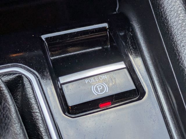 Used 2024 Jeep Compass Latitude image 16