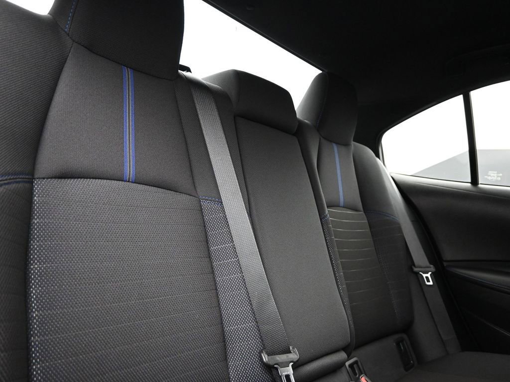 Used 2022 Toyota Corolla SE FWD image 23