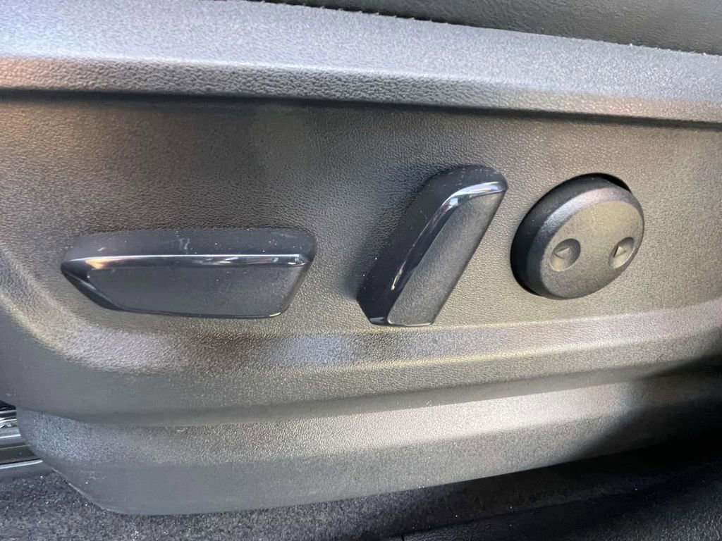 Used 2025 INFINITI QX80 Pure image 15